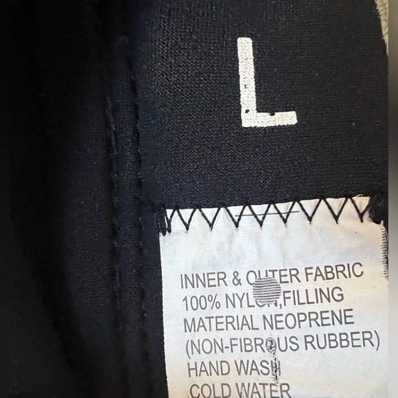 STOLQUIST Youth Large Shorty Wetsuit Black Yellow - Picture 5 of 7